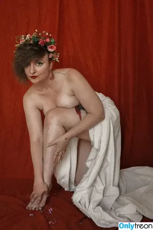 Tihiipiket / tichiypiket nude photo #0001