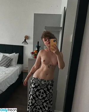 Tihiipiket / tichiypiket nude photo #0010