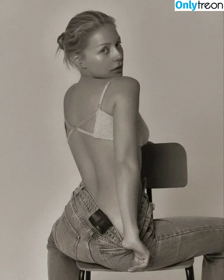 Tina Karol nude photo #0023 (tina_karol)