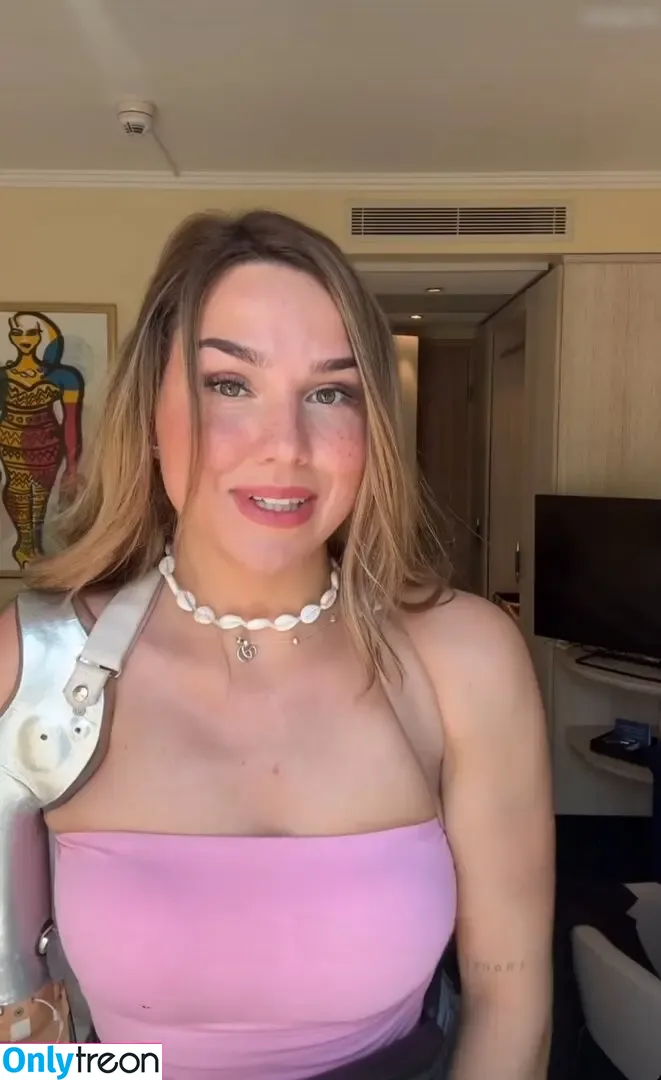 Tina Rühl nude photo #0021 (gina.ruhl)