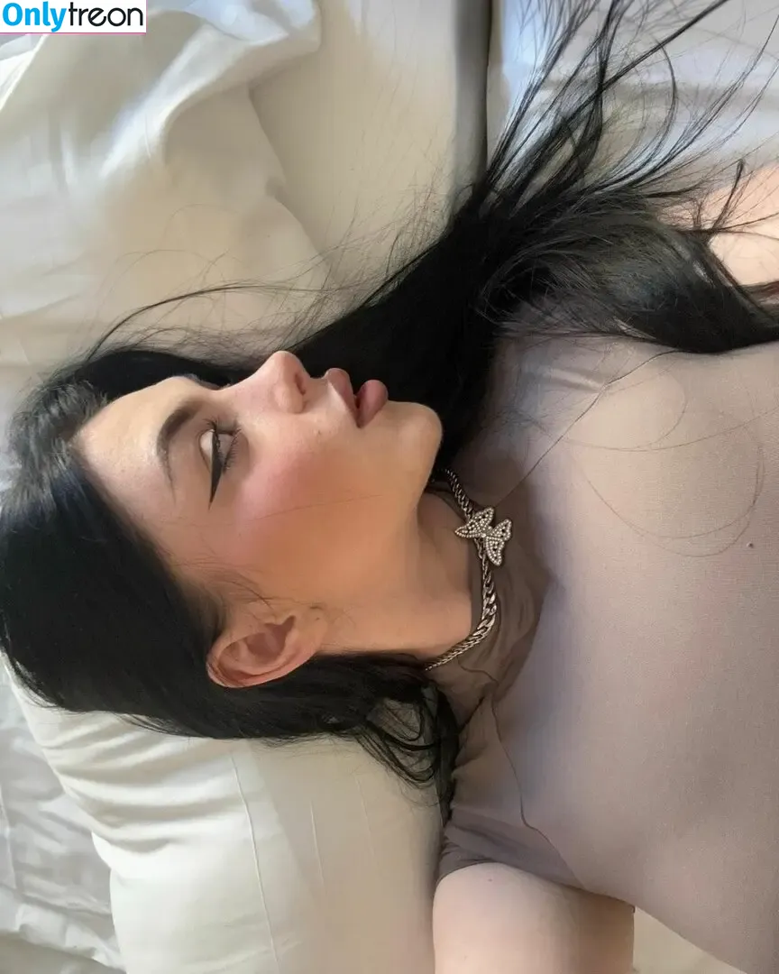 Tinachrisssss nude photo #0008 (tinachrisxx)