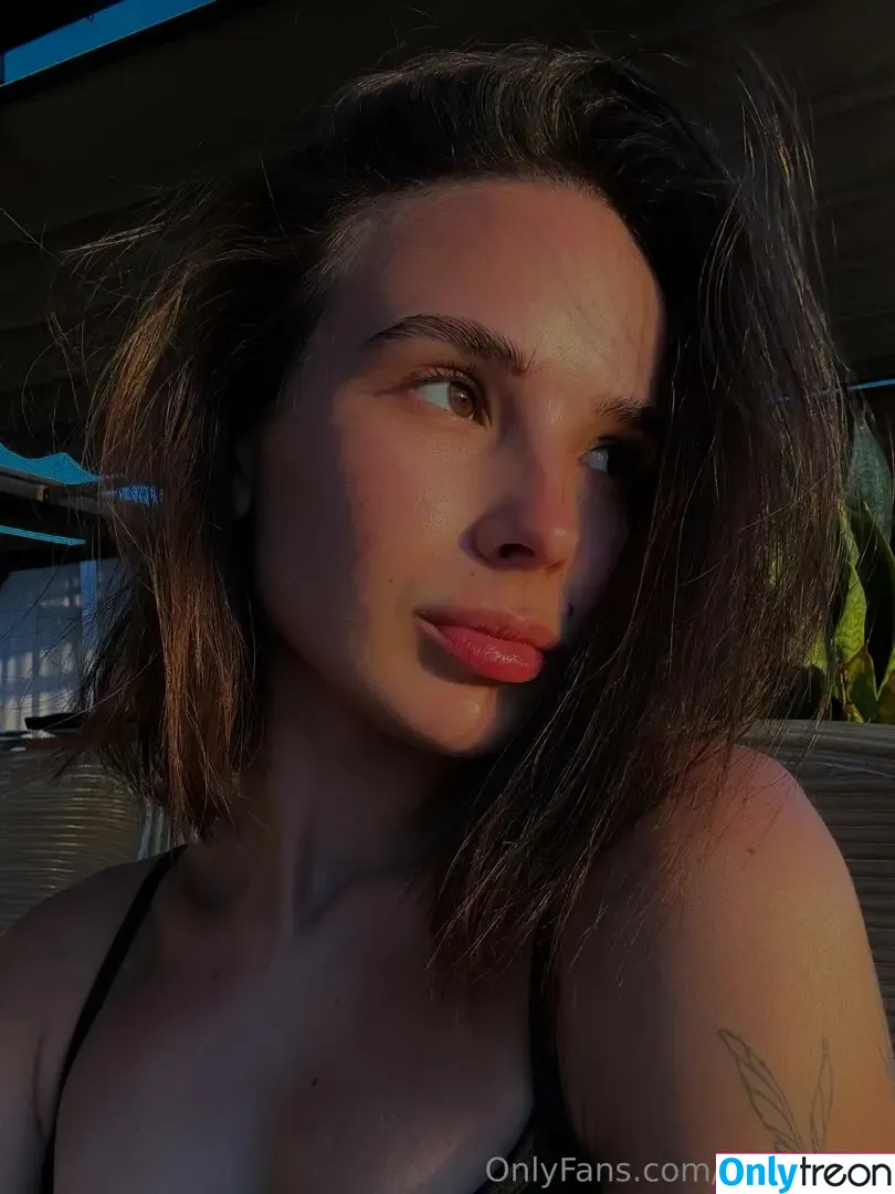 tinaember nude photo #0005 (tina_ember2)
