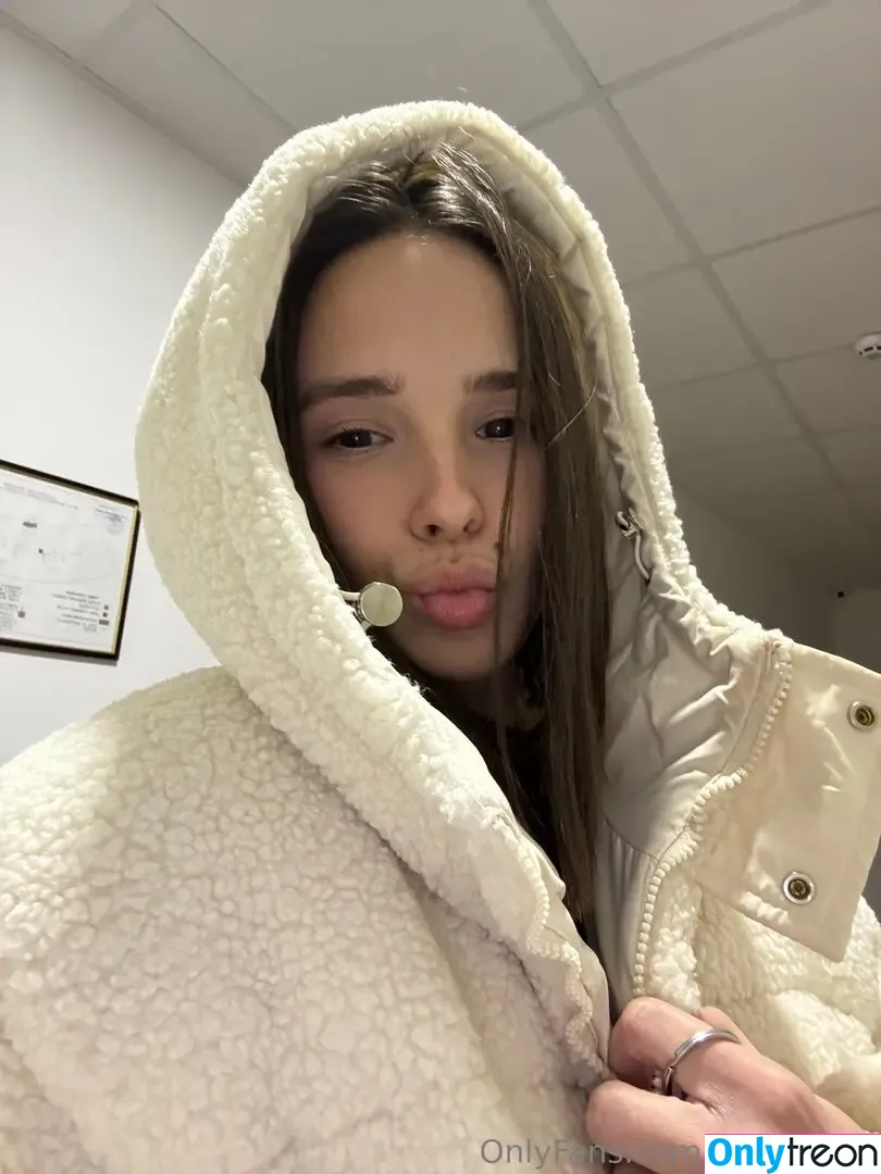 tinaember nude photo #0036 (tina_ember2)