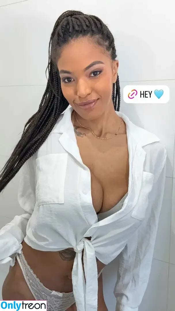 TinaFire nude photo #0291 (tinafireoficial)