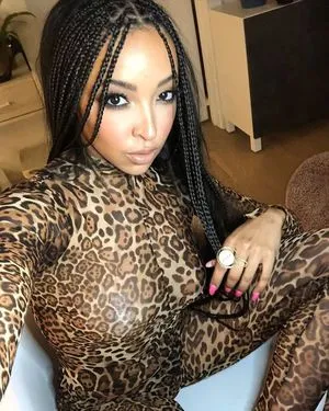 Tinashe / slimred_20 / tinashenow nude photo #0070