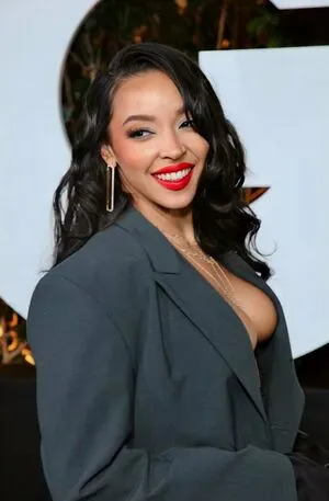 Tinashe / slimred_20 / tinashenow nude photo #0218