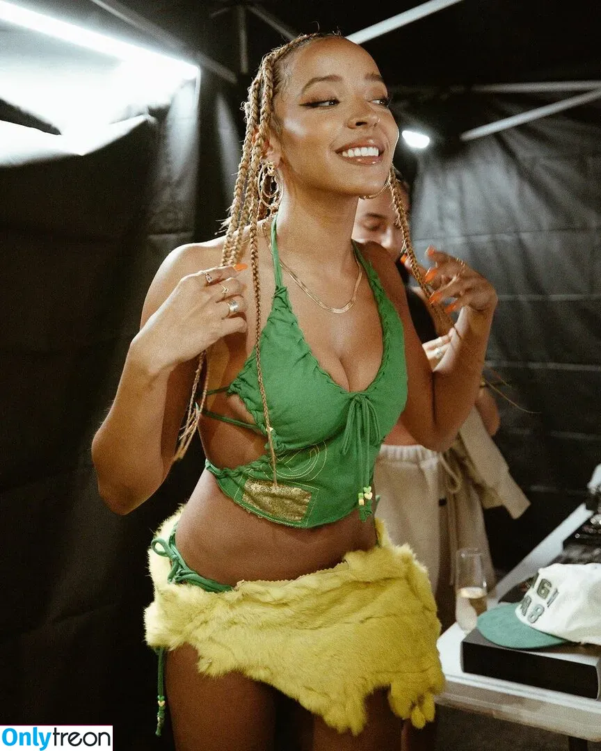 Tinashe nude photo #0317 (slimred_20 / tinashenow)