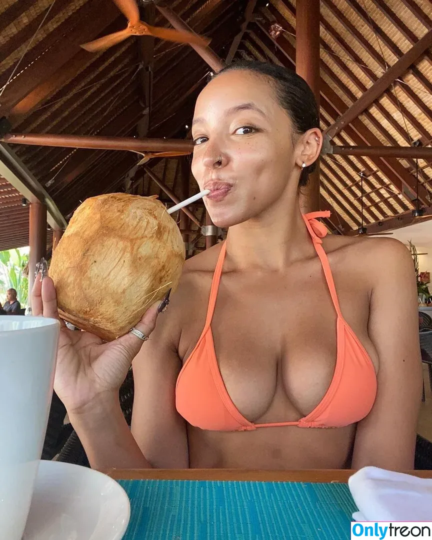 Tinashe nude photo #0333 (slimred_20 / tinashenow)