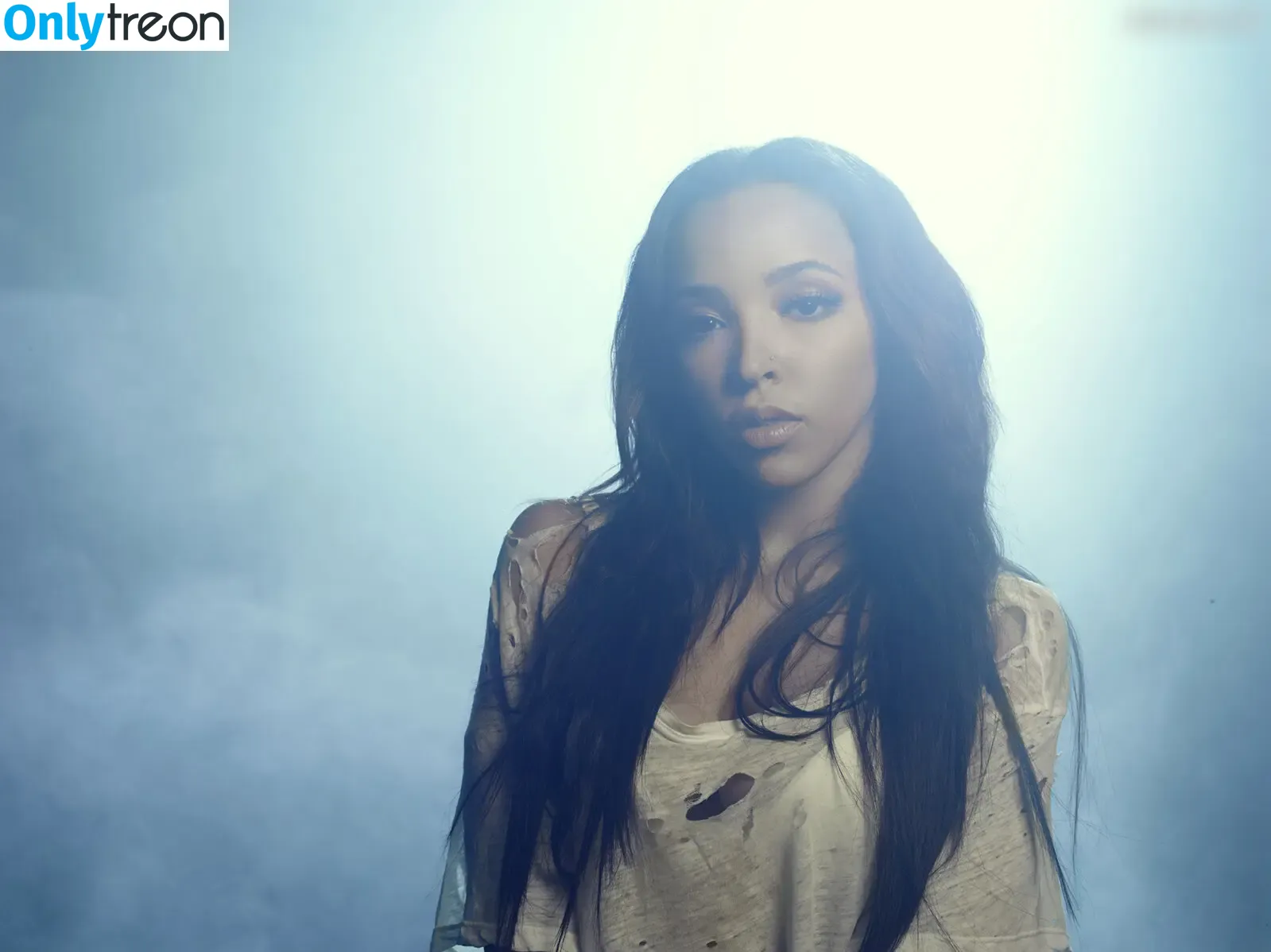 Tinashe nude photo #0509 (slimred_20 / tinashenow)