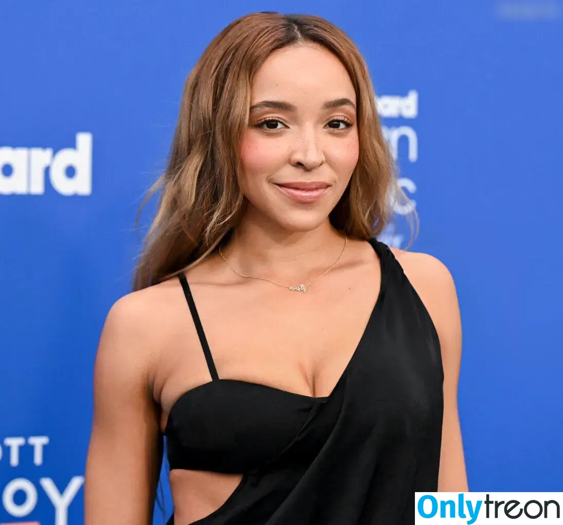 Tinashe nude photo #0585 (slimred_20 / tinashenow)