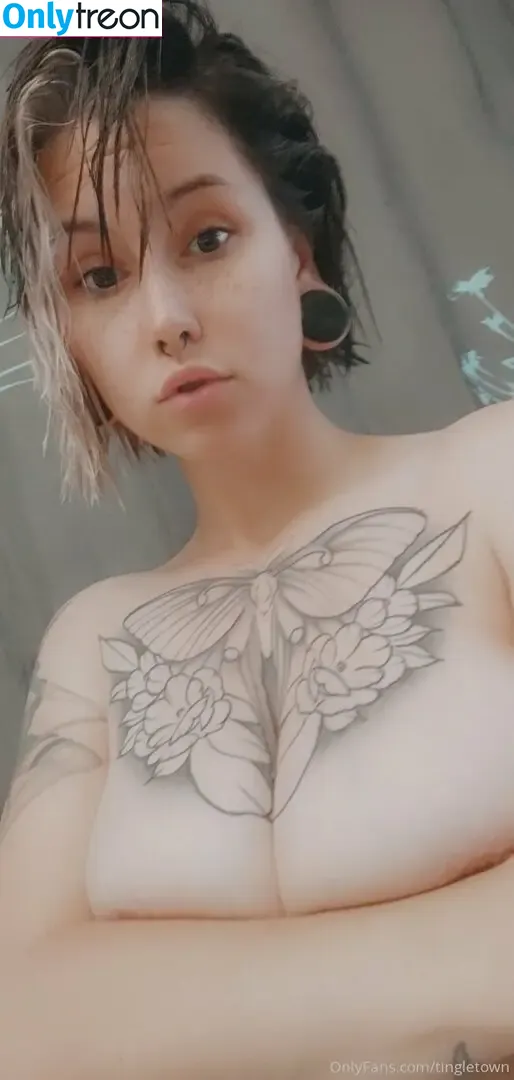 tingletown nude photo #0026 (tingle.town.asmr)