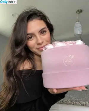Tingly Asmr???? / Tinglyasmr68 / tinglyy_asmr nude photo #0005