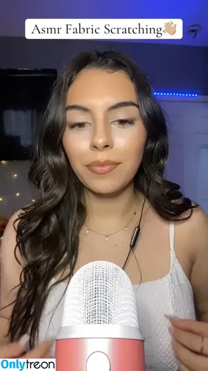 Tingly Asmr???? / Tinglyasmr68 / tinglyy_asmr nude photo #0010