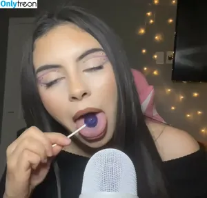 Tingly Asmr???? / Tinglyasmr68 / tinglyy_asmr nude photo #0047