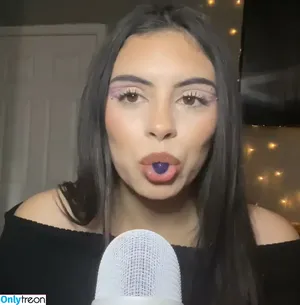 Tingly Asmr???? / Tinglyasmr68 / tinglyy_asmr nude photo #0055