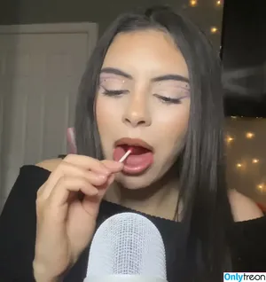 Tingly Asmr???? / Tinglyasmr68 / tinglyy_asmr nude photo #0060