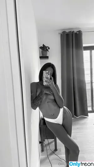 tinilat / tinilats nude photo #0003