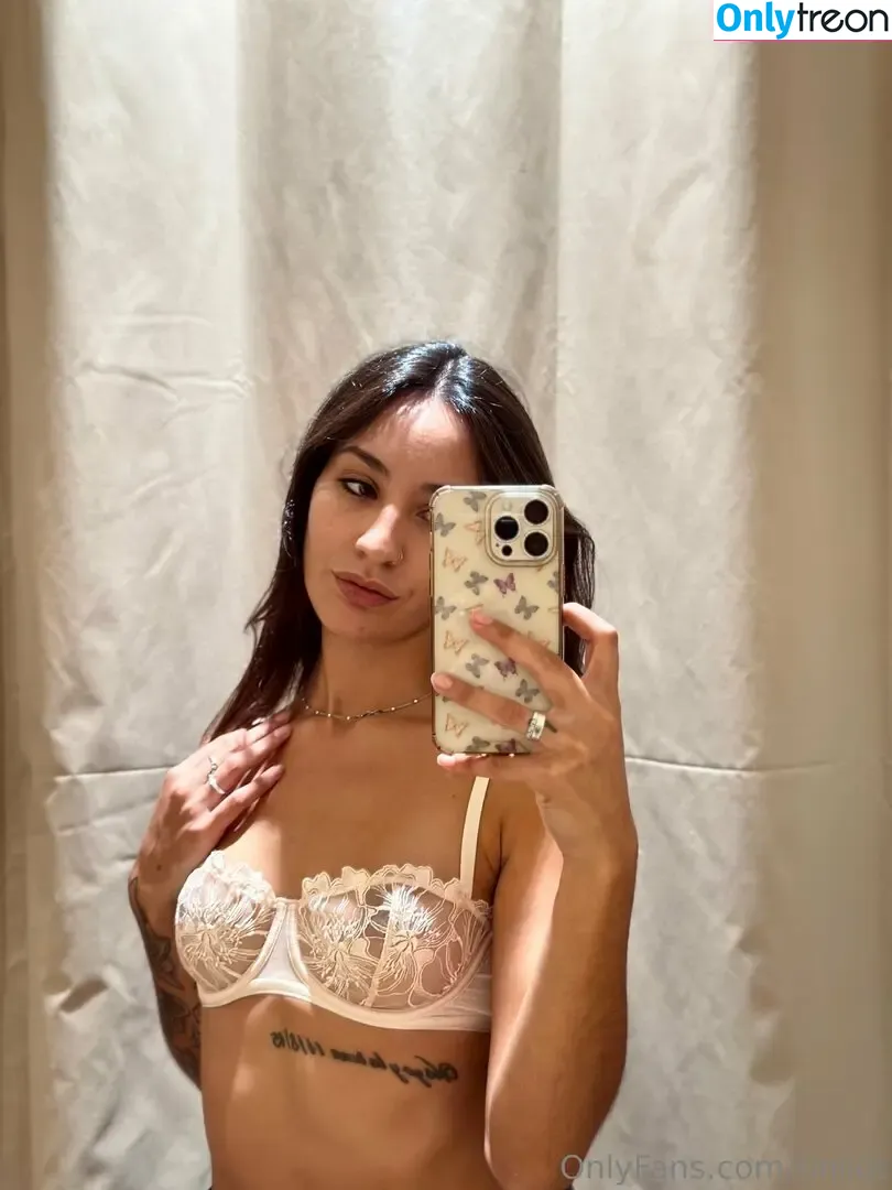 tinilat nude photo #0017 (tinilats)