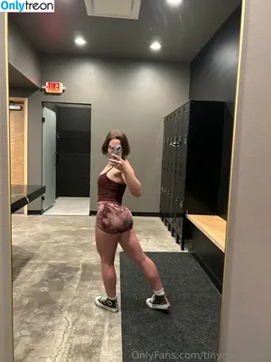 TinyGymPAWG nude photo #0104