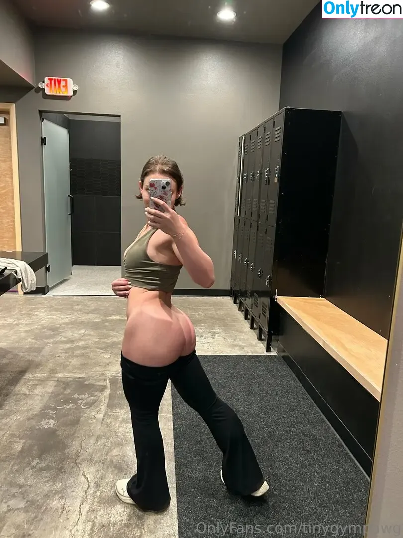 TinyGymPAWG nude photo #0114 (TinyGymPAWG)