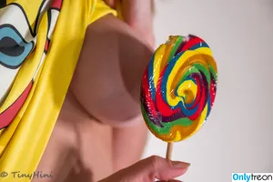 Tinyhini / tinyhiniofficial nude photo #1782