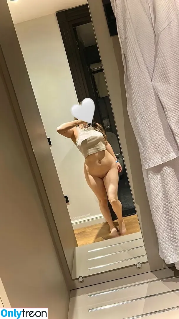 Tinypeachpuff nude photo #0288 (__peachpuff__)