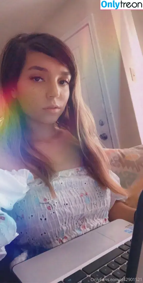 tinytaco nude photo #0026 (tinytaco1995)