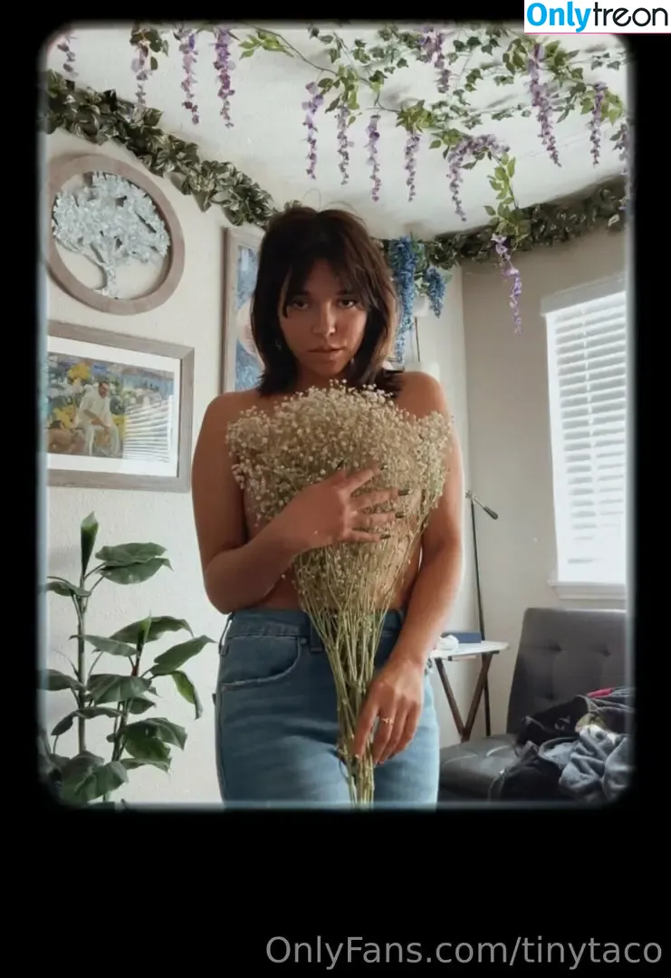 tinytaco nude photo #0051 (tinytaco1995)