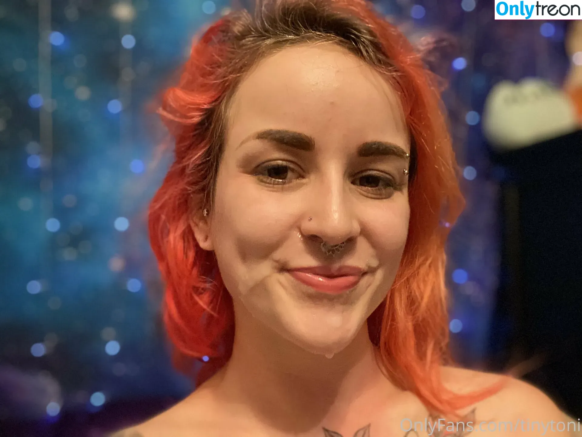 tinytoni nude photo #0025 (_thattinytonii)
