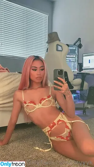 tinyyyk / kaylakipp / peachlingg nude photo #0229