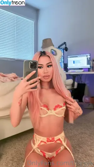 tinyyyk / kayla.tran / kaylakipp / peachlingg nude photo #0247