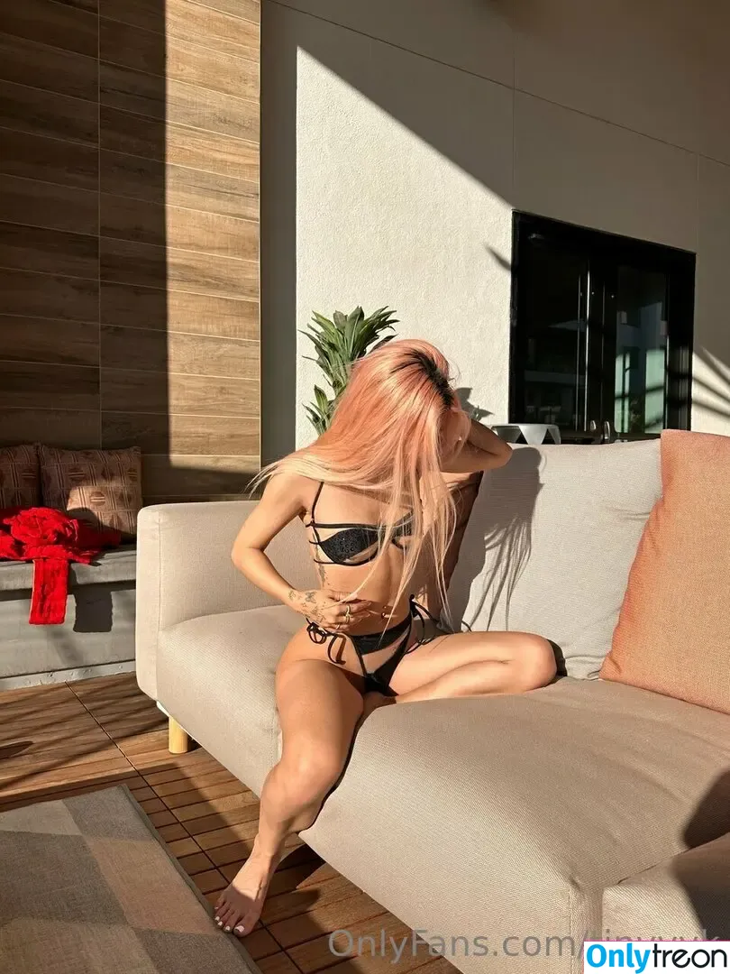 tinyyyk nude photo #0283 (kayla.tran / kaylakipp / peachlingg)