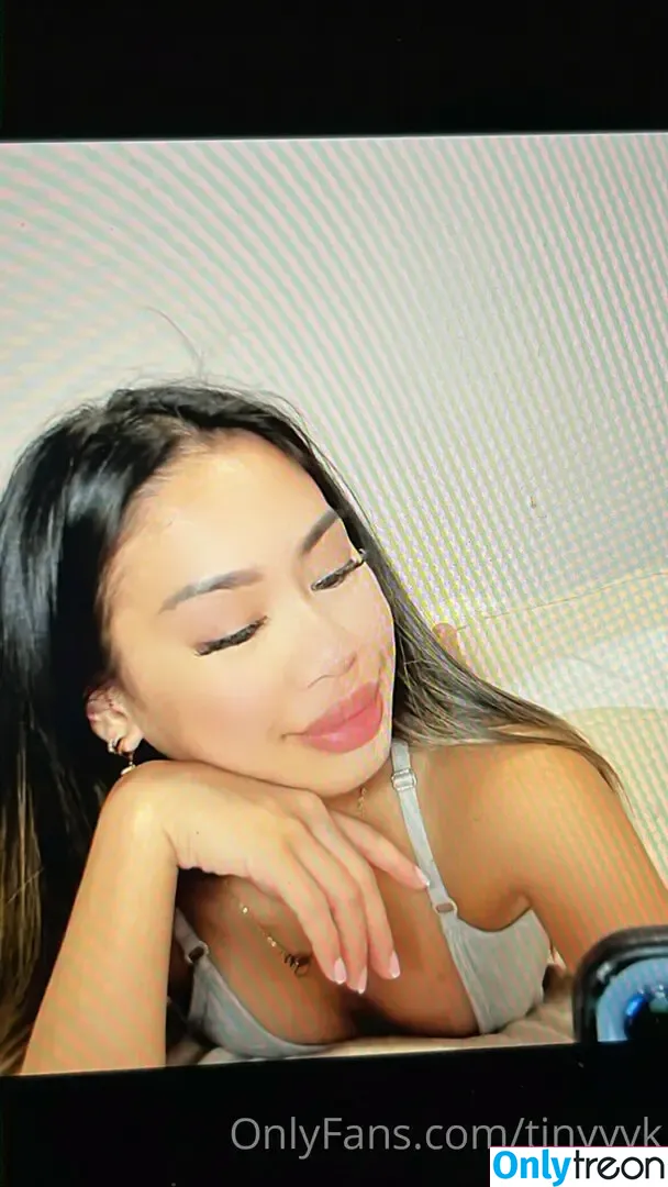 tinyyyk nude photo #0378 (kayla.tran / kaylakipp / peachlingg)