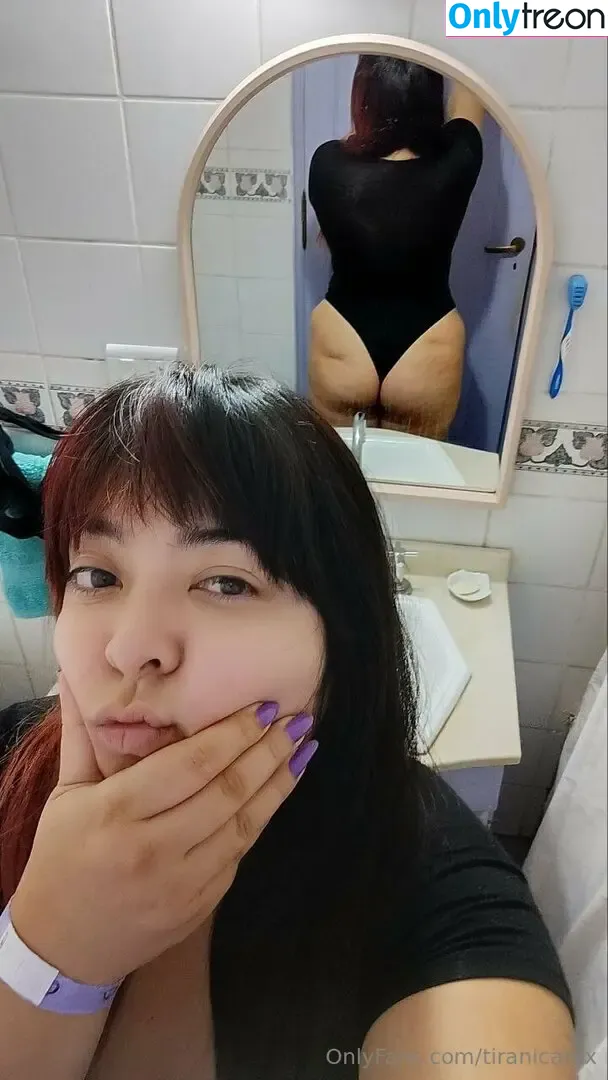 tiranicarex nude photo #0232 (taaniarex)