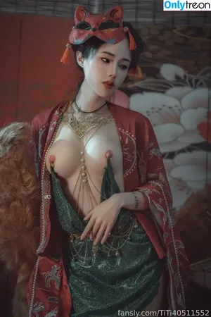TiTi cosplay / TiTi40511552 / titi_cosplay nude photo #1886