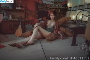 TiTi cosplay / TiTi40511552 / titi_cosplay nude photo #1895