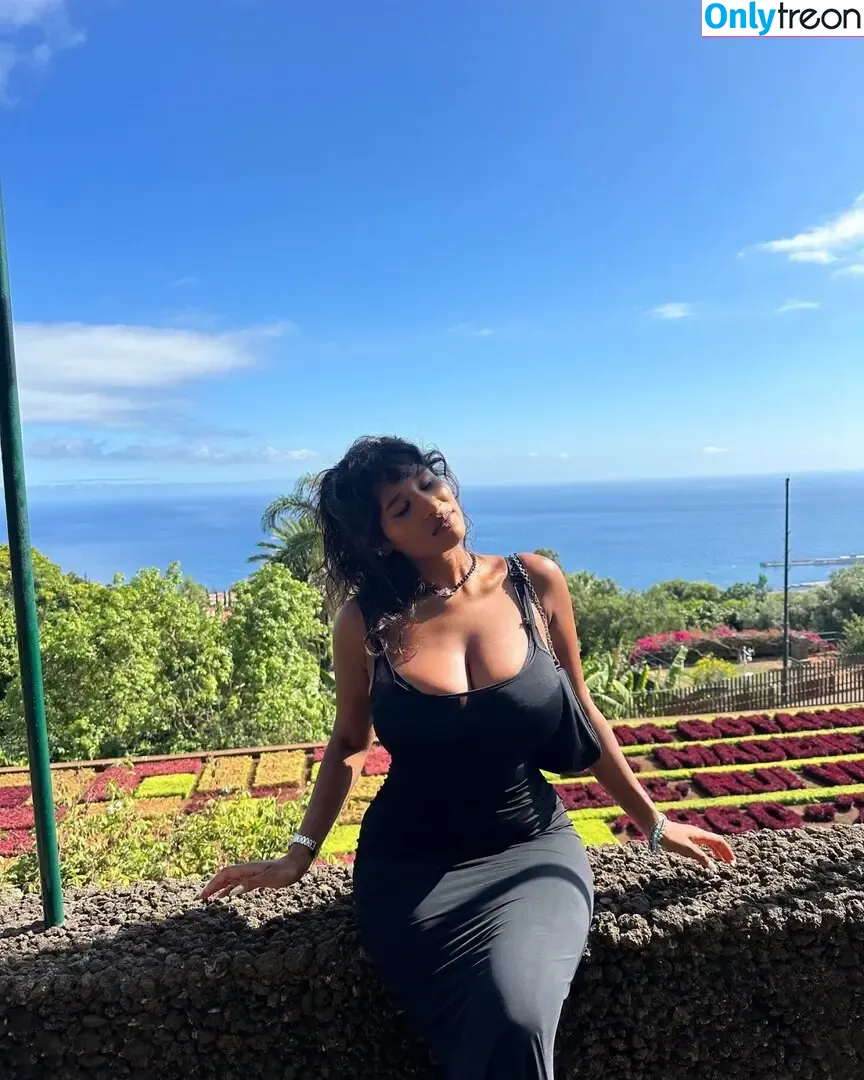 Tiziana nude photo #0025 (tizianapw / tizianassj)