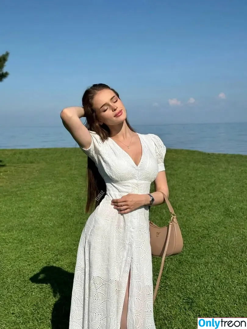 tlisliz nude photo #0150 (tlisliz)