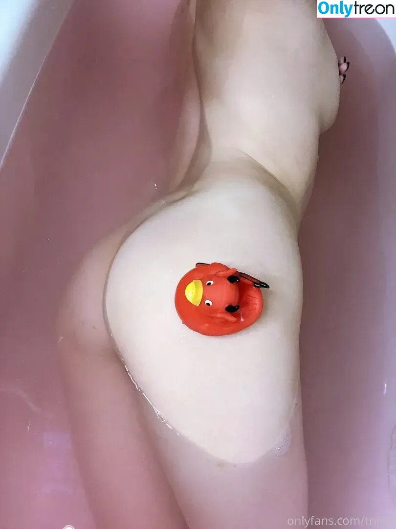 Tniwe nude photo #0337 (Tniwe)