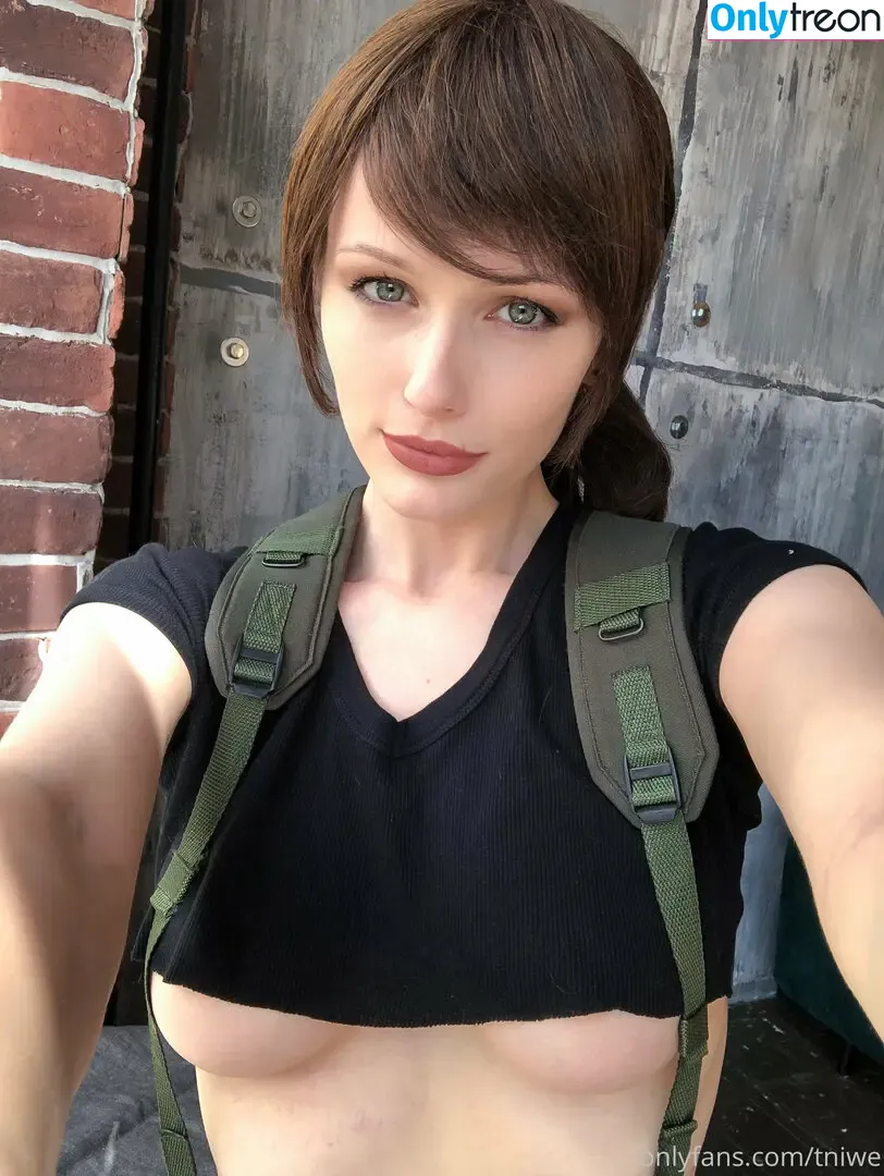 Tniwe nude photo #0941 (Tniwe)