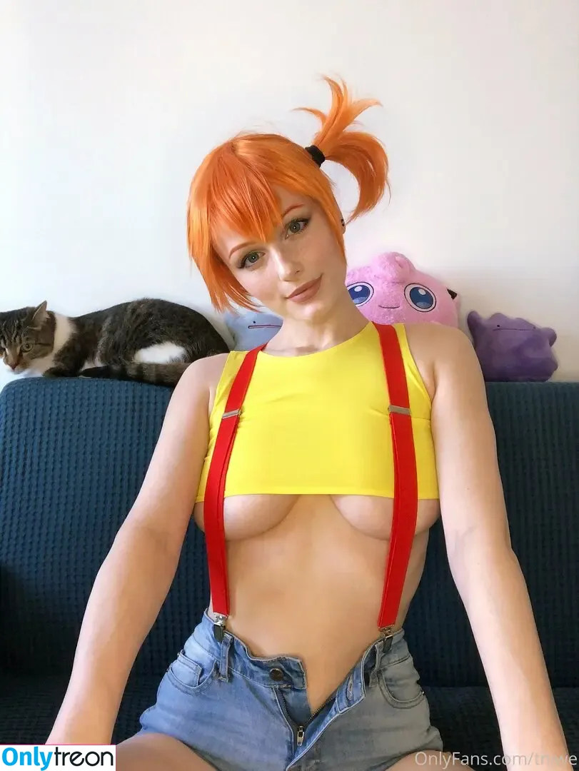 Tniwe nude photo #1177 (Tniwe)