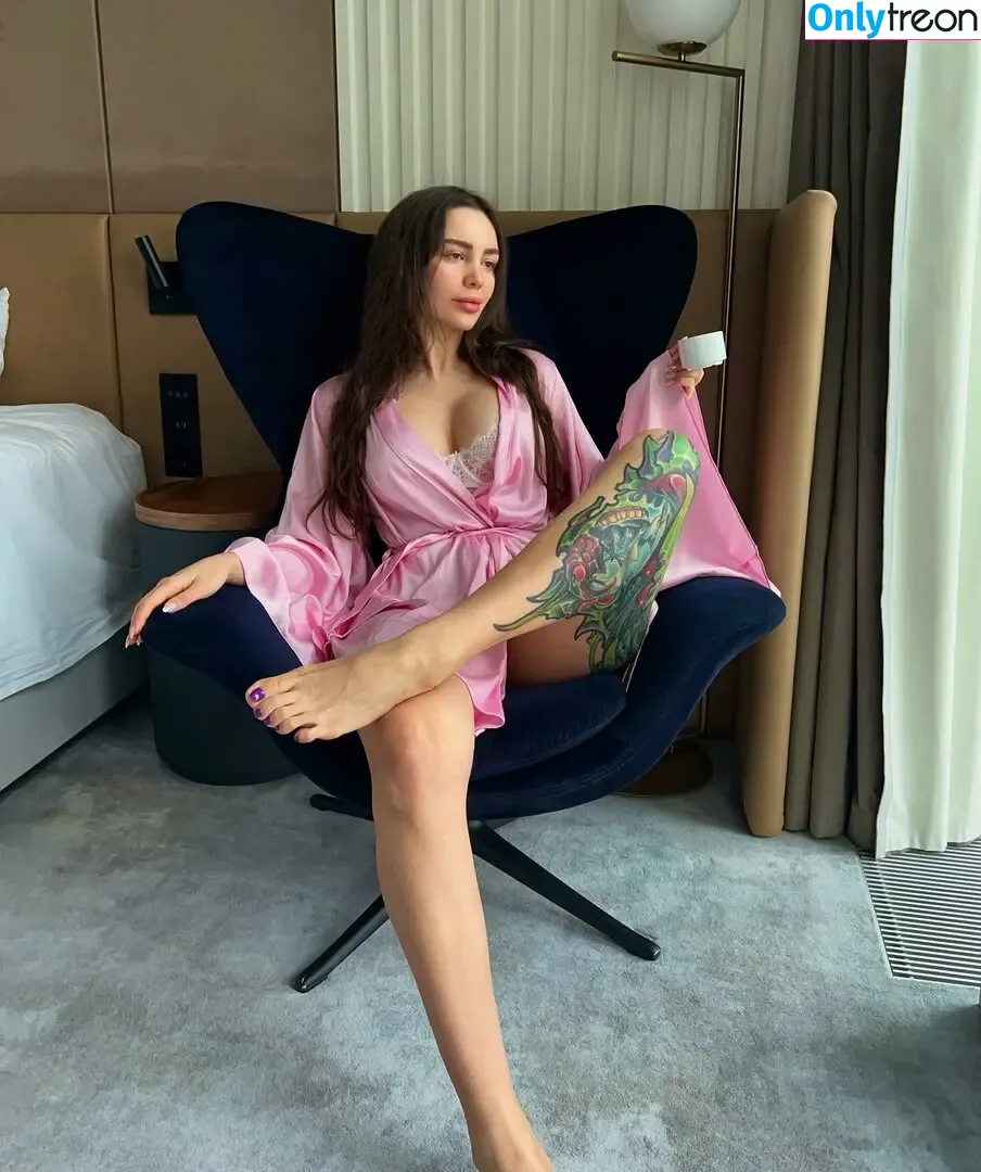 Toma Zhdanova nude photo #0124 (_tomato_333_)