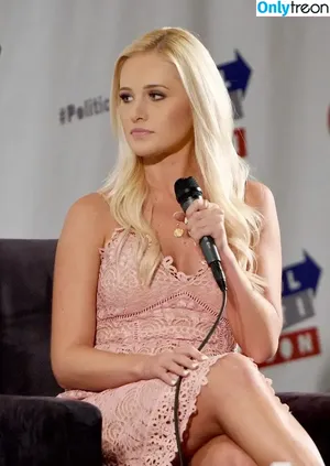 Tomi Lahren / tomilahren nude photo #0189