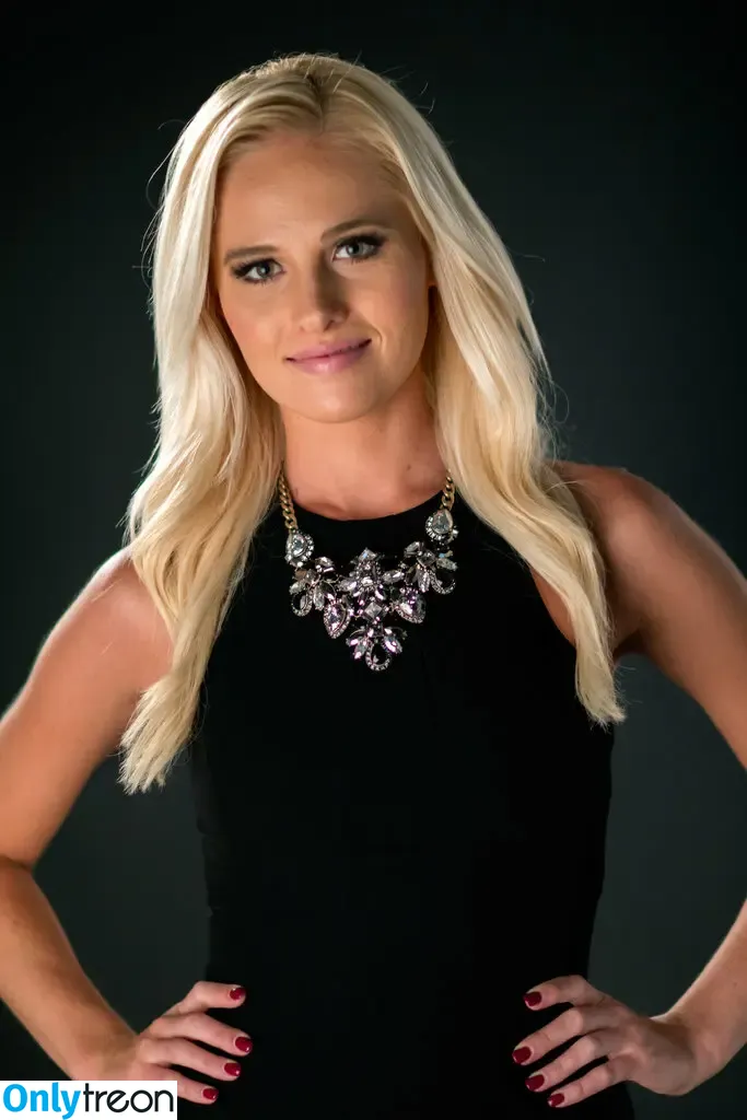Tomi Lahren nude photo #0194 (tomilahren)