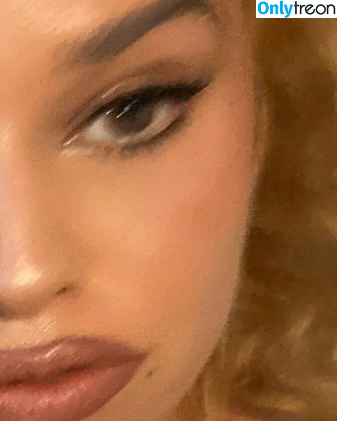 Tommy Genesis nude photo #0053 (goodnightangel / tommygenesis)
