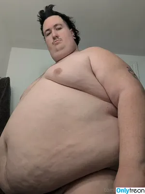 tomsbigtummy / jumongdoingthangs nude photo #0061