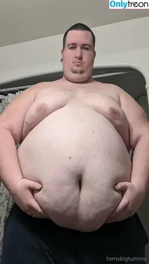 tomsbigtummy / jumongdoingthangs nude photo #0071