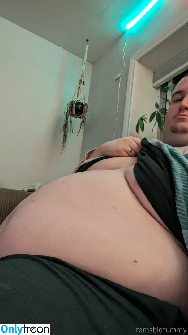 tomsbigtummy nude photo #0068 (jumongdoingthangs)