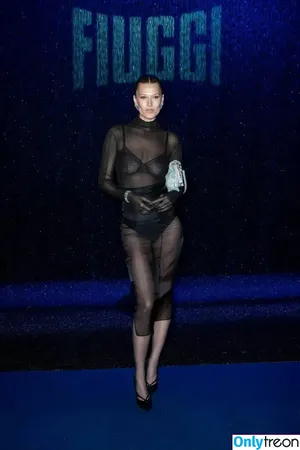 Toni Garrn / tonigarrn nude photo #0666