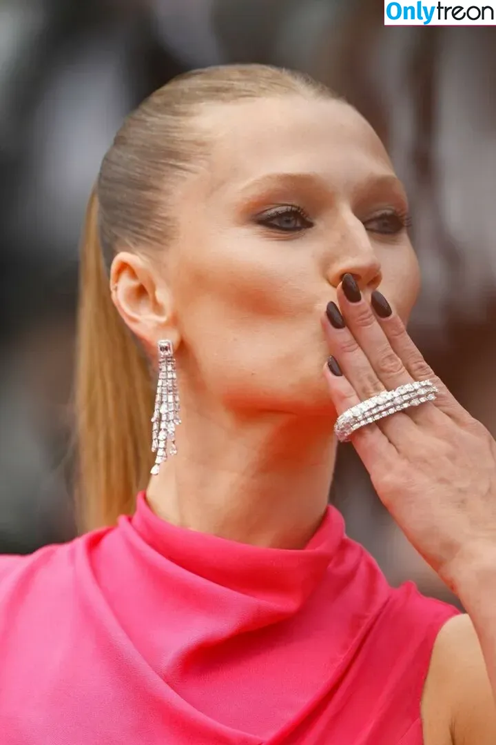 Toni Garrn nude photo #0014 (tonigarrn)